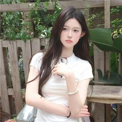 他是龙